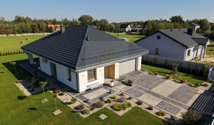 dom wolnostojący, 4 pokoje Jaktorów-Kolonia, ul. Prymasa Mikołaja Trąby