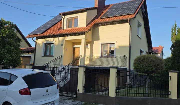 dom wolnostojący, 5 pokoi Giżycko, ul. Słoneczna
