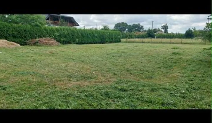 Działka budowlana Łapiguz