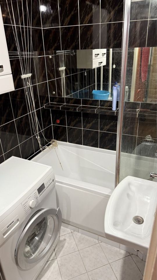 Mieszkanie 3-pokojowe Białystok Piaski, ul. Jerzego Waszyngtona. Zdjęcie 2