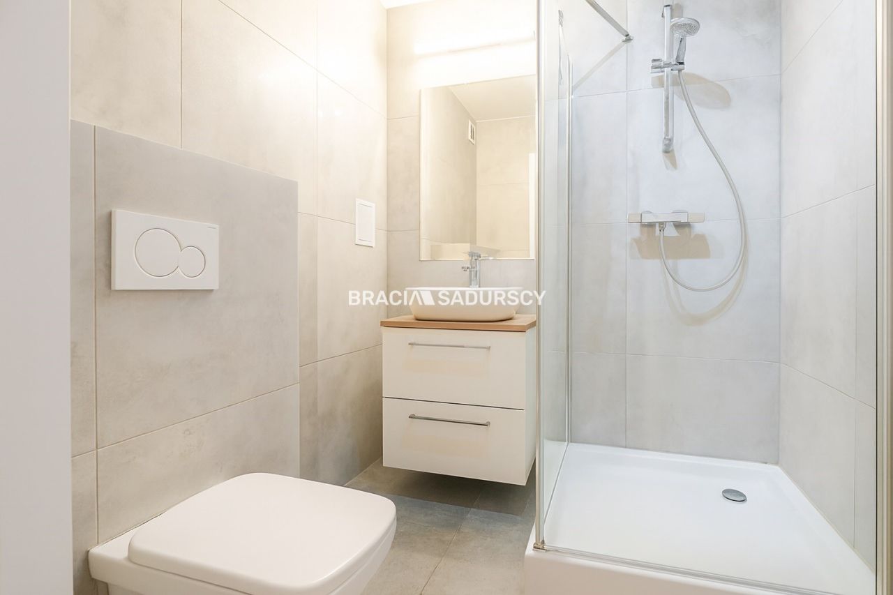 Mieszkanie 2-pokojowe Kraków Czyżyny, os. Dywizjonu 303. Zdjęcie 12