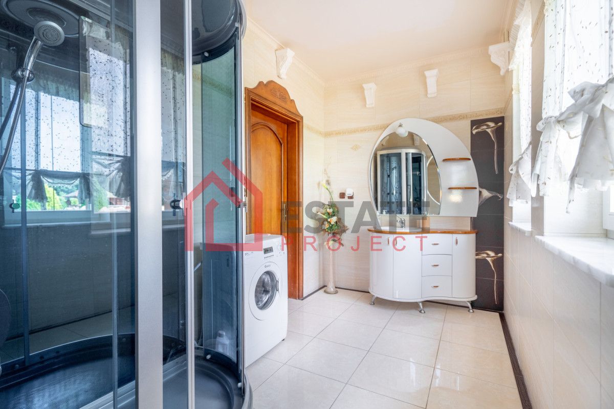 dom wolnostojący, 5 pokoi Starkowa Huta. Zdjęcie 13