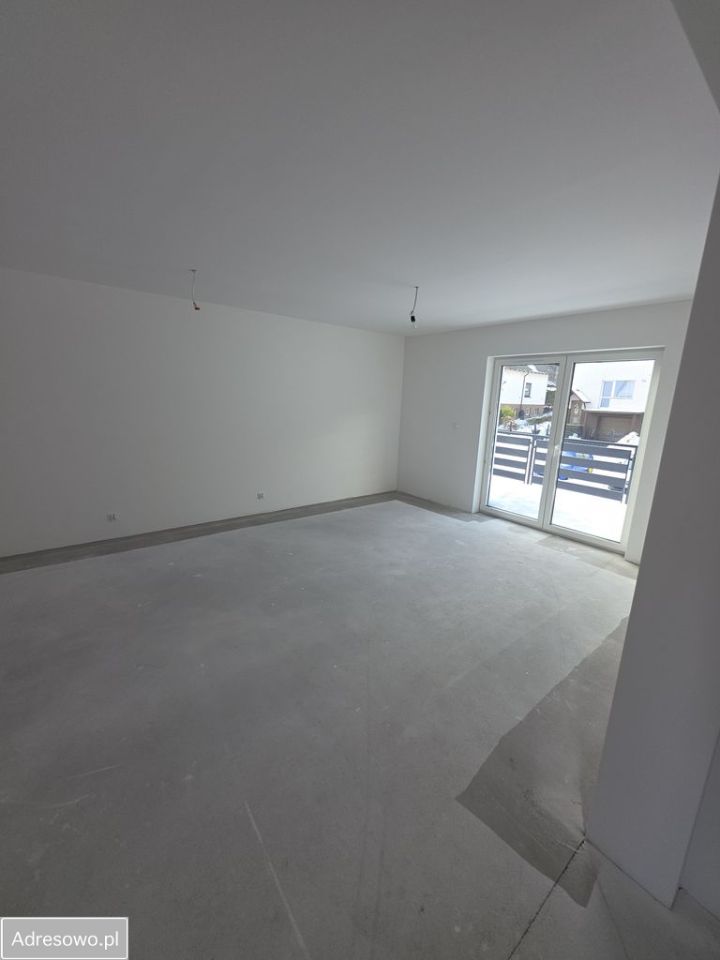 Mieszkanie 4-pokojowe Rumia, ul. Białowieska. Zdjęcie 3