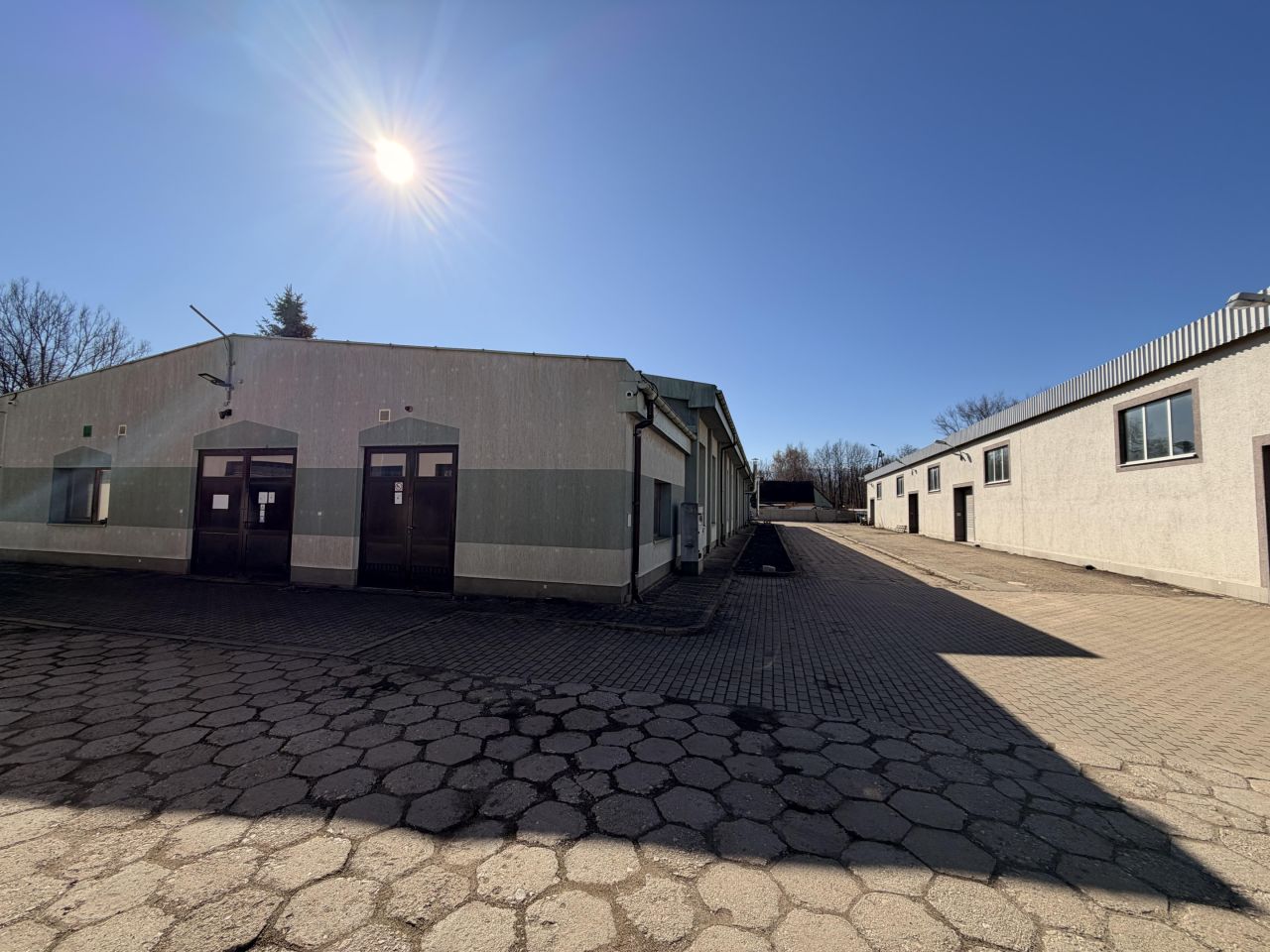 Hala/magazyn Jelenia Góra Cieplice Śląskie-Zdrój. Zdjęcie 3