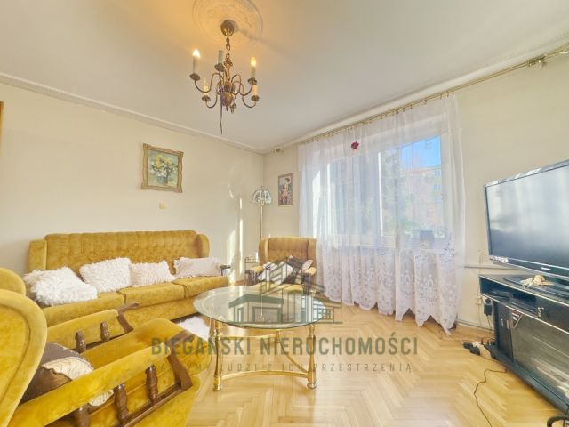 dom wolnostojący, 4 pokoje Lubartów, ul. Henryka Wieniawskiego. Zdjęcie 3