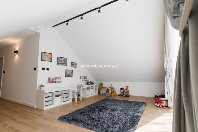 dom wolnostojący, 5 pokoi Stary Wiśnicz. Zdjęcie 24