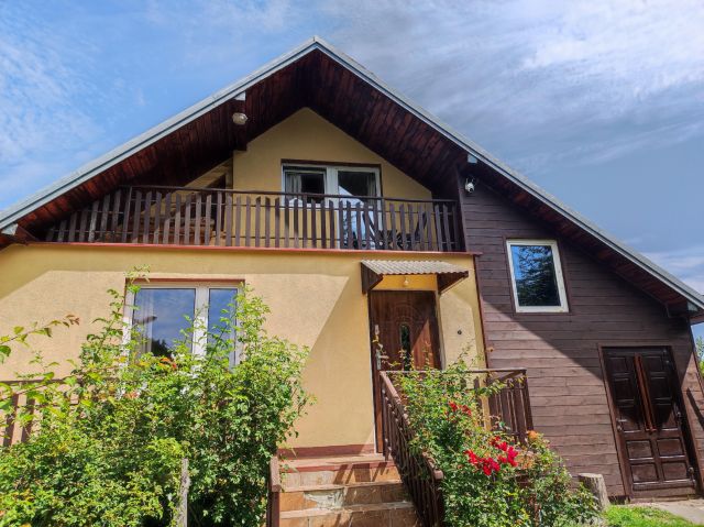 dom letniskowy, 6 pokoi Krempna. Zdjęcie 1