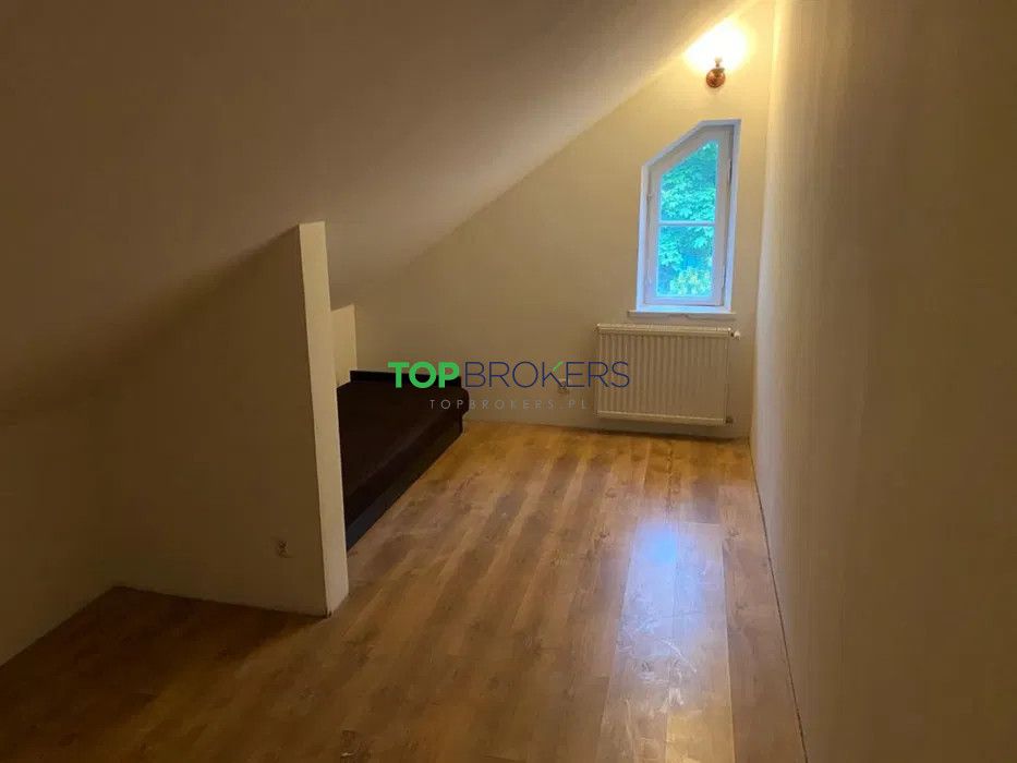 dom wolnostojący, 10 pokoi Milanówek Chrzanów. Zdjęcie 6