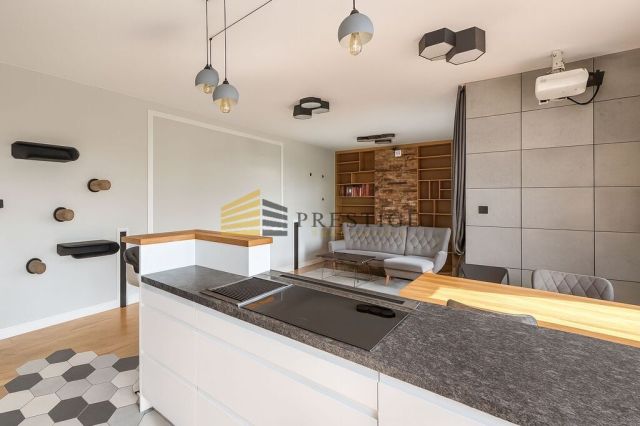 Mieszkanie 4-pokojowe Konstancin-Jeziorna, ul. Królewska. Zdjęcie 3