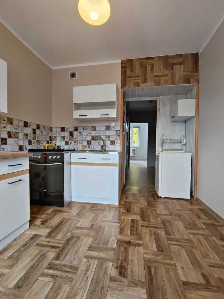 Mieszkanie 2-pokojowe Bełchatów. Zdjęcie 2