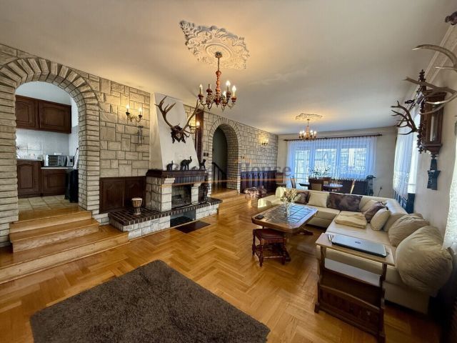 dom wolnostojący, 5 pokoi Zgierz, ul. Łódzka. Zdjęcie 1