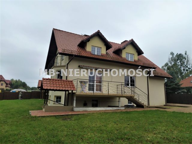 dom wolnostojący, 8 pokoi Majdy. Zdjęcie 1