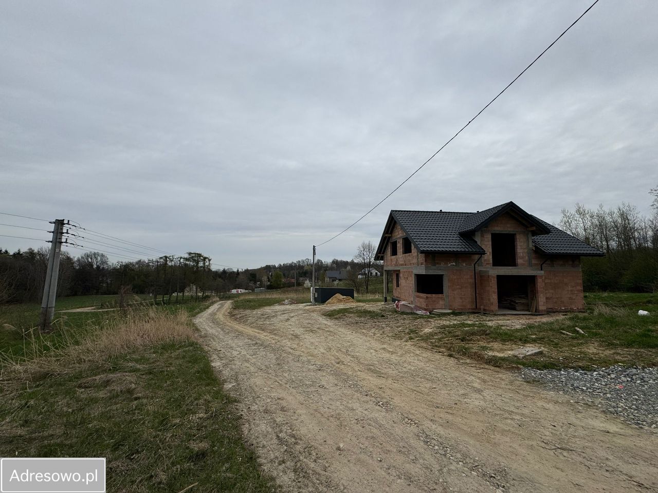 dom wolnostojący, 5 pokoi Lednica Górna. Zdjęcie 3