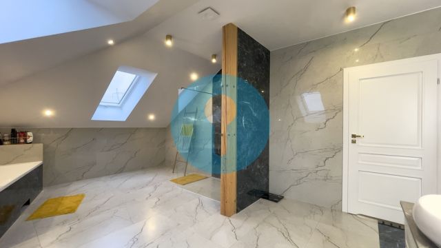 dom wolnostojący, 5 pokoi Brynica. Zdjęcie 16