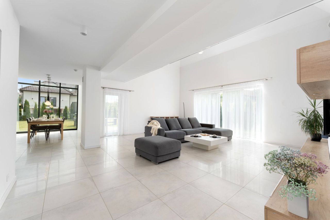 dom wolnostojący, 6 pokoi Leńcze. Zdjęcie 14