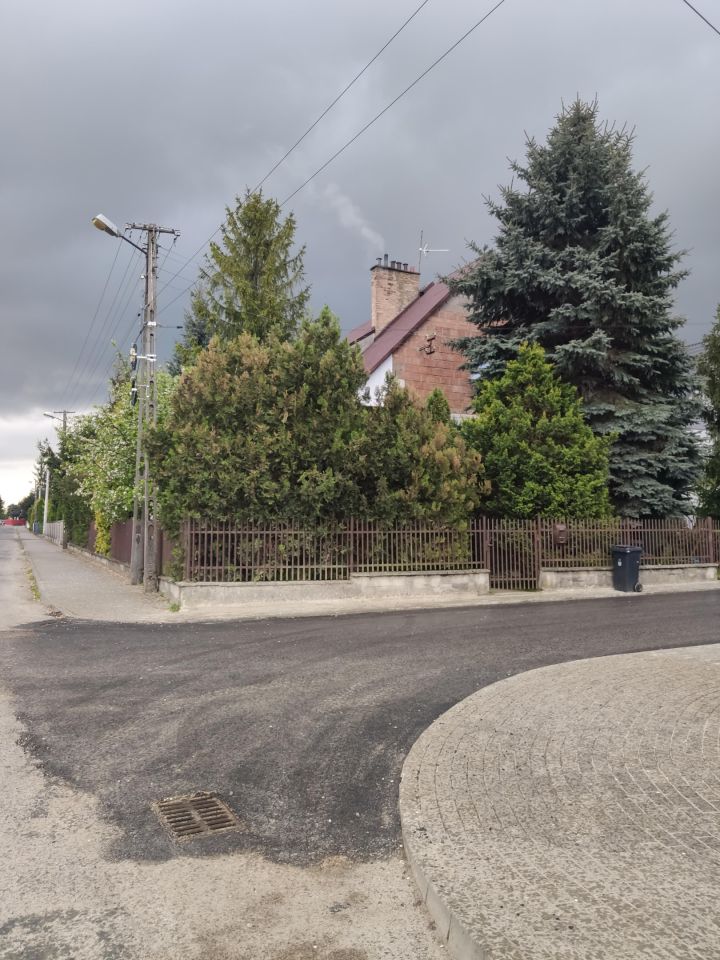 dom wolnostojący, 5 pokoi Pilzno, ul. Różana. Zdjęcie 2