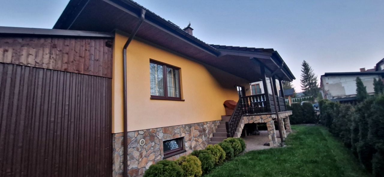 dom wolnostojący, 5 pokoi Ustrzyki Dolne, ul. Adama Mickiewicza. Zdjęcie 12