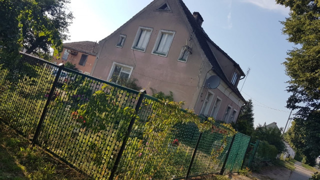 dom wolnostojący, 3 pokoje Dobrzany, ul. gen. Karola Świerczewskiego. Zdjęcie 1