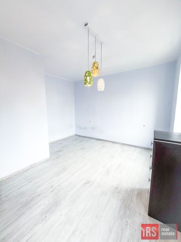 Mieszkanie 4-pokojowe Dzierżoniów, ul. Rzeźnicza. Zdjęcie 2