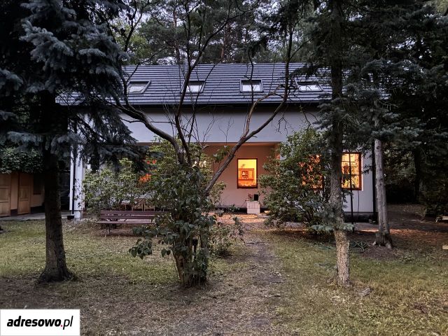 dom wolnostojący, 4 pokoje Józefów Michalin, ul. Wawerska. Zdjęcie 1
