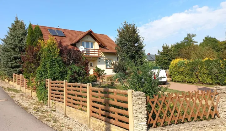 dom wolnostojący Kije