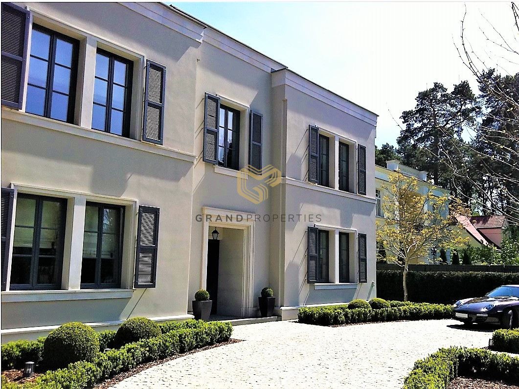 dom wolnostojący, 7 pokoi Konstancin-Jeziorna