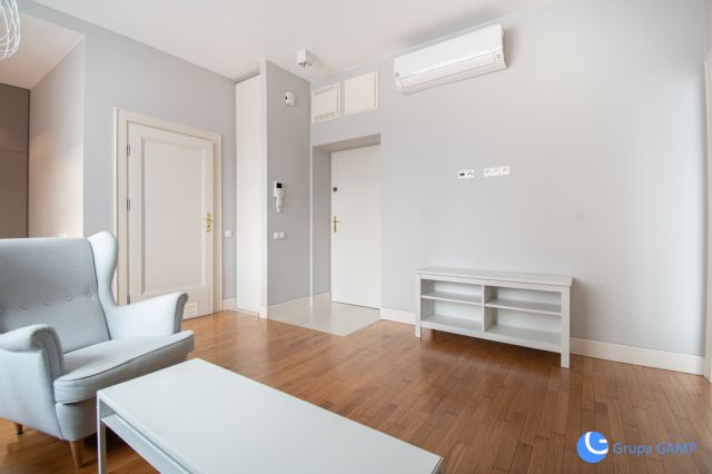 Mieszkanie 2-pokojowe Kraków Stare Miasto, ul. Józefa Sarego. Zdjęcie 5