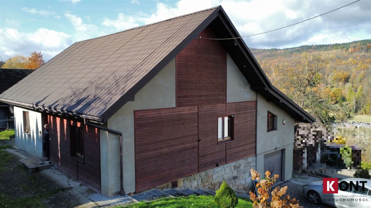 dom wolnostojący, 3 pokoje Stróża. Zdjęcie 2