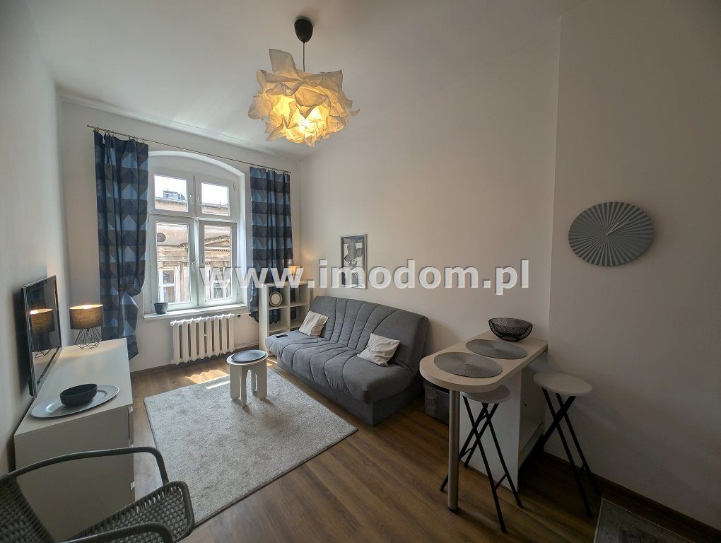 Mieszkanie 2-pokojowe Wrocław Śródmieście, ul. Wojciecha Cybulskiego. Zdjęcie 1