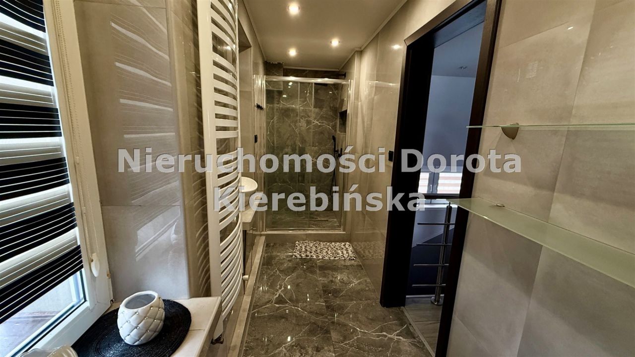 dom wolnostojący, 10 pokoi Tomaszów Mazowiecki. Zdjęcie 22