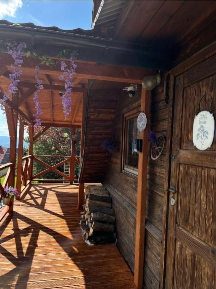 dom wolnostojący, 3 pokoje Naprawa. Zdjęcie 4