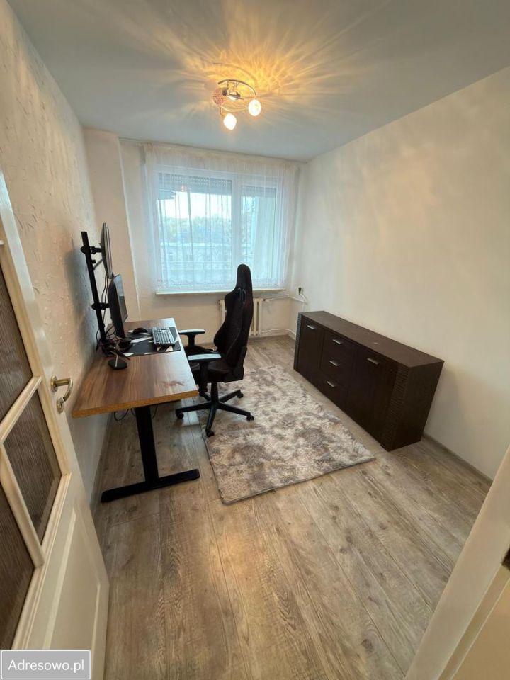 Mieszkanie 3-pokojowe Zielona Góra. Zdjęcie 8