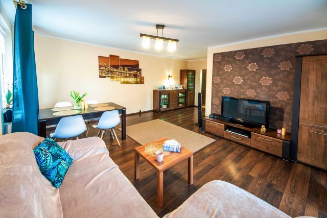 Mieszkanie 3-pokojowe Łęczna Bobrowniki, ul. Spacerowa. Zdjęcie 1