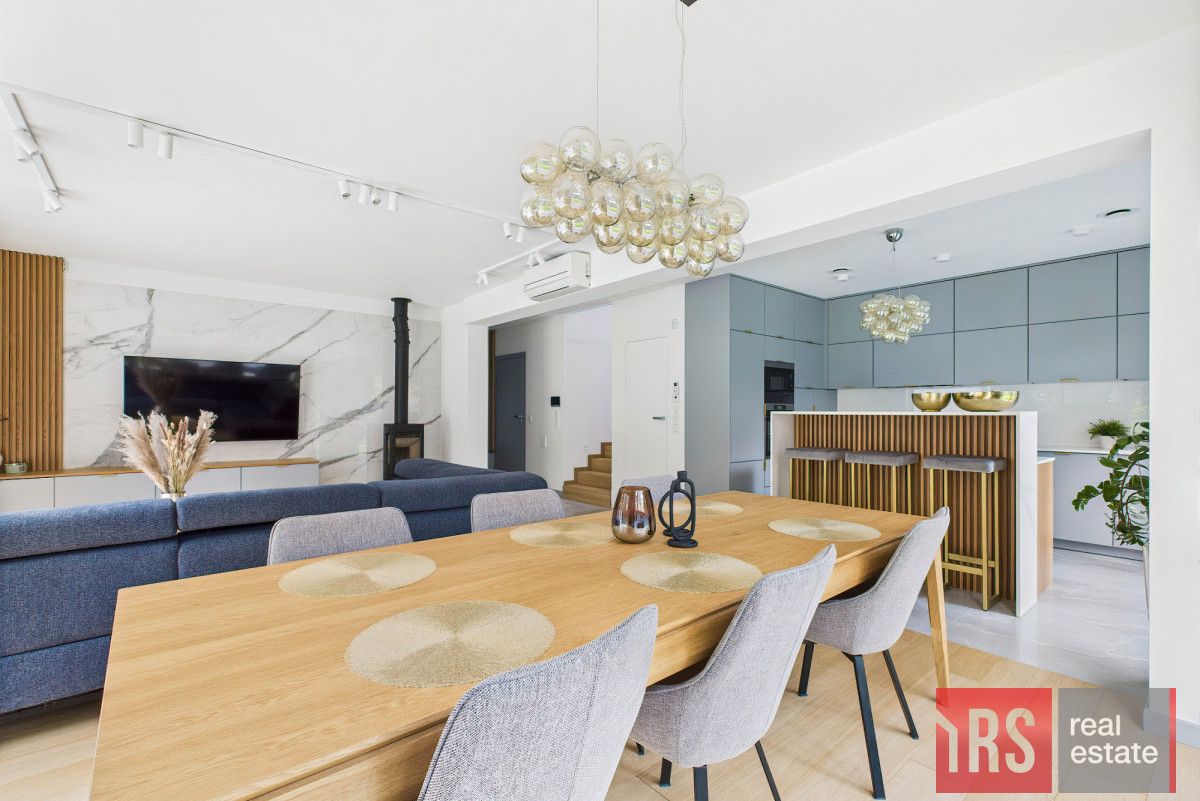 dom wolnostojący, 5 pokoi Sulejówek. Zdjęcie 4