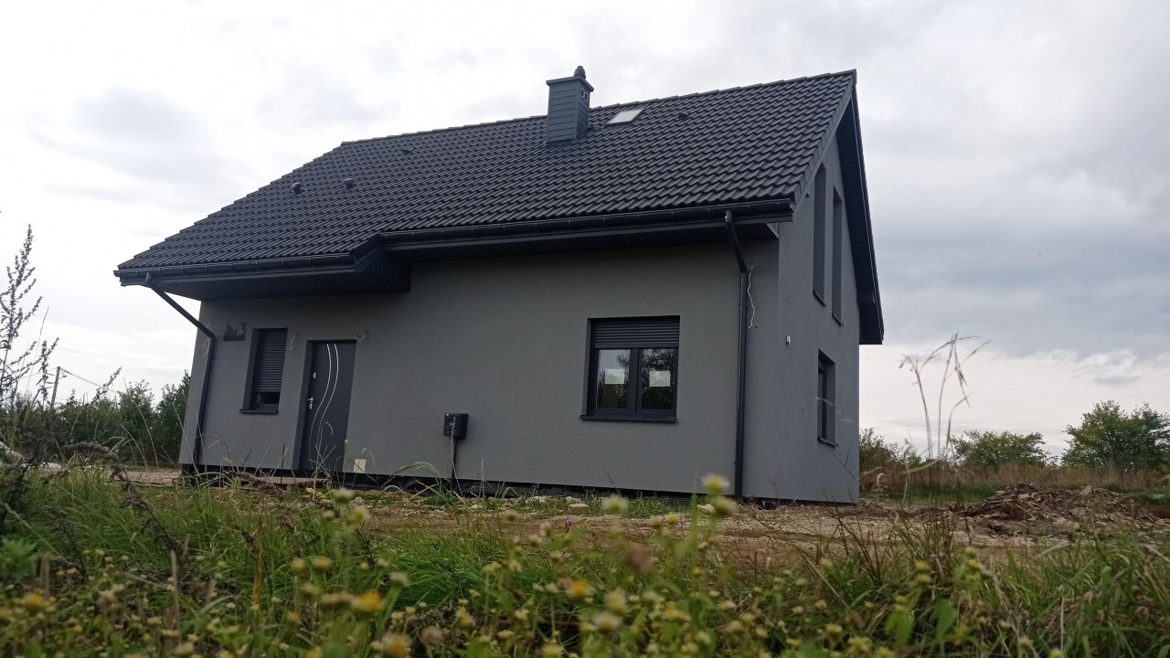 dom wolnostojący, 4 pokoje Myszkowice, podleśna