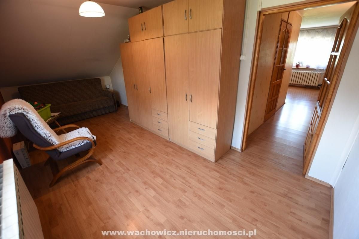 dom wolnostojący, 5 pokoi Jelcza. Zdjęcie 10