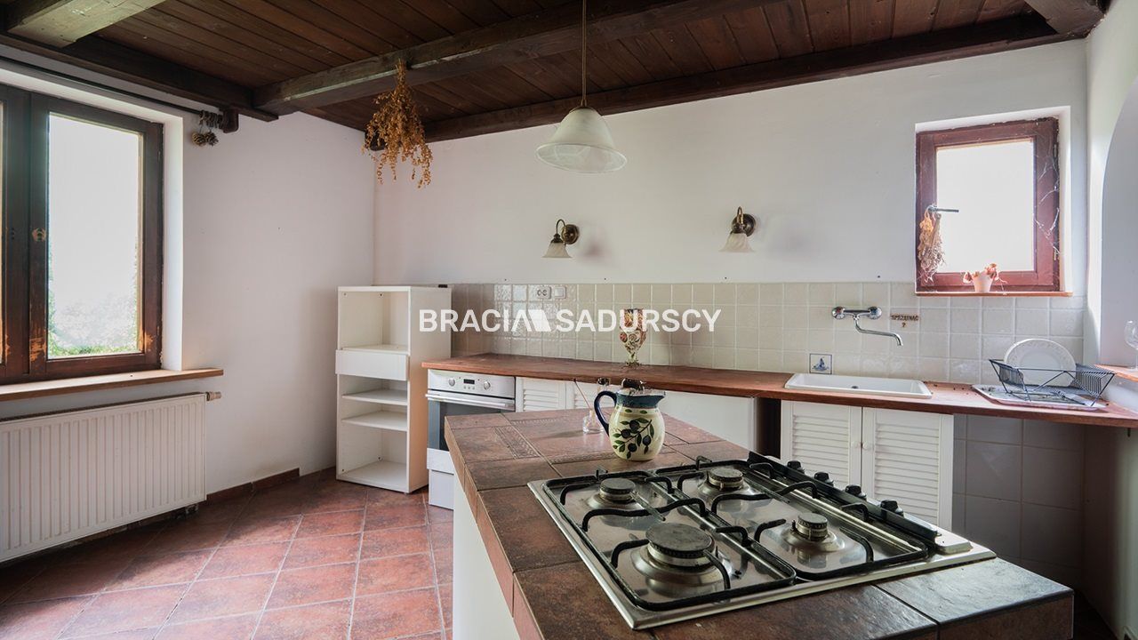 dworek, 4 pokoje Koźmice Wielkie. Zdjęcie 3