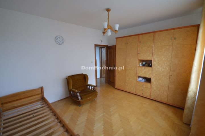 bliźniak, 12 pokoi Damienice. Zdjęcie 7