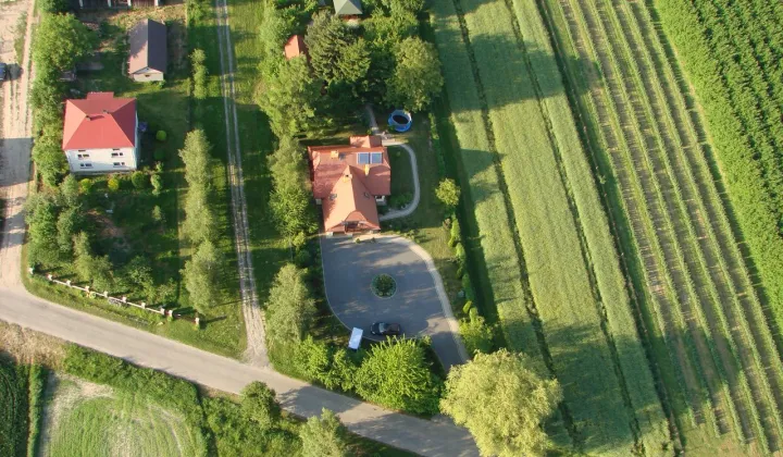 dom wolnostojący, 5 pokoi Zrąb