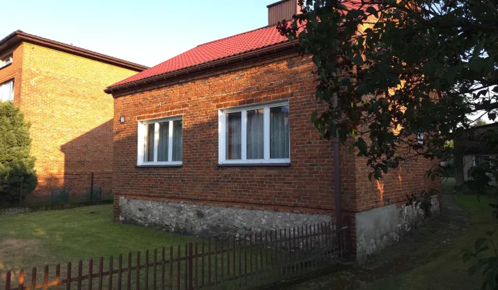 dom wolnostojący, 2 pokoje Gomunice, ul. Kilińskiego