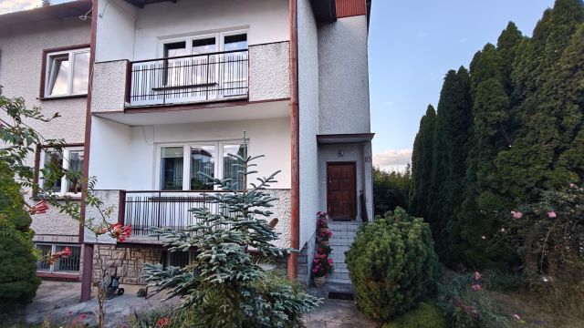 dom wolnostojący, 8 pokoi Busko-Zdrój, ul. Adolfa Dygasińskiego. Zdjęcie 1