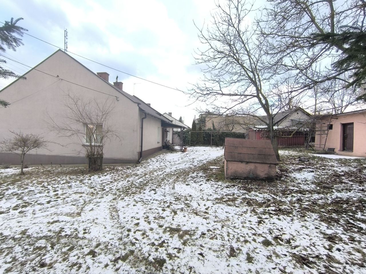 gospodarstwo, 3 pokoje Chmielnik. Zdjęcie 2