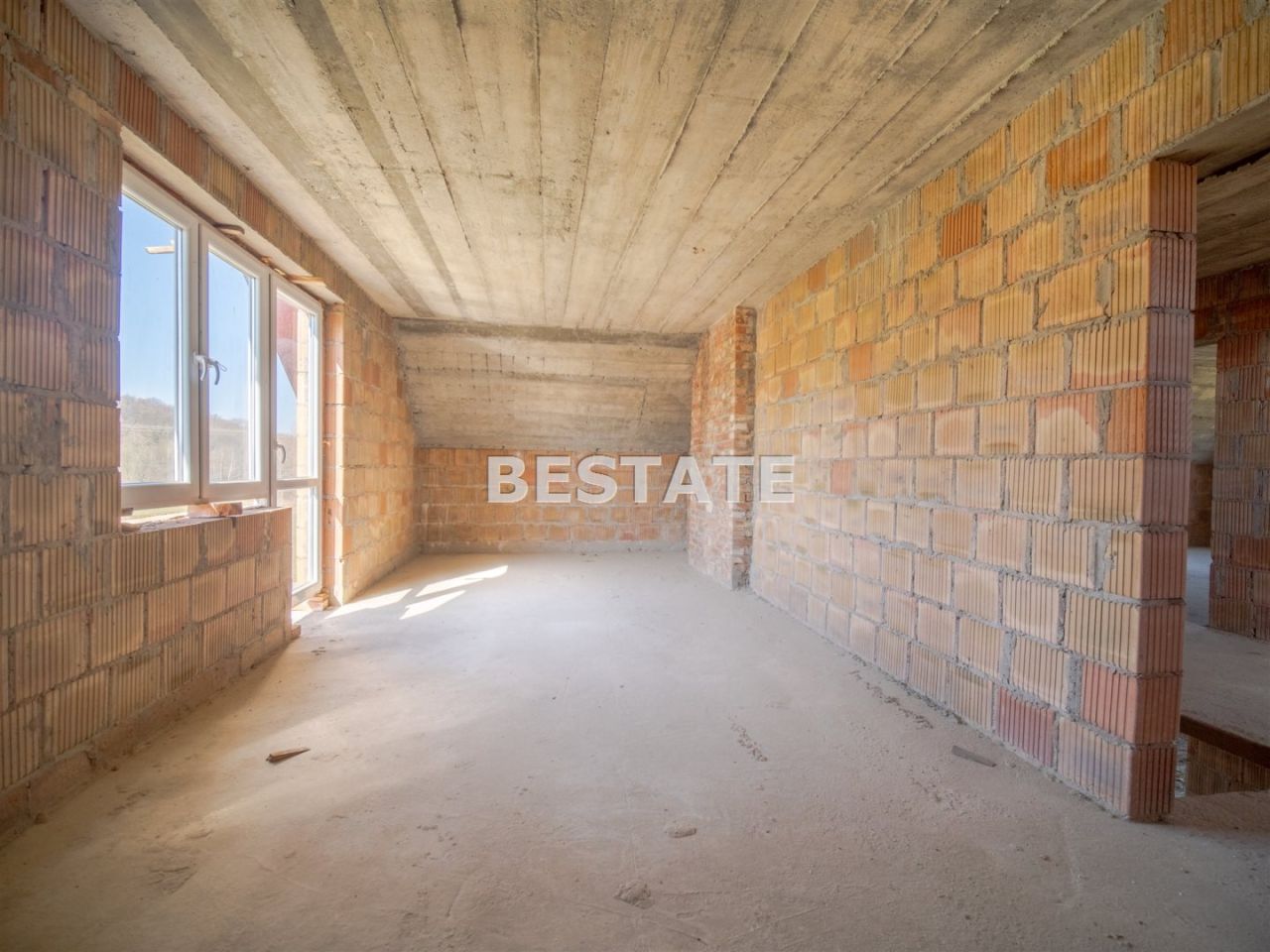 dom wolnostojący, 5 pokoi Zwiernik. Zdjęcie 9