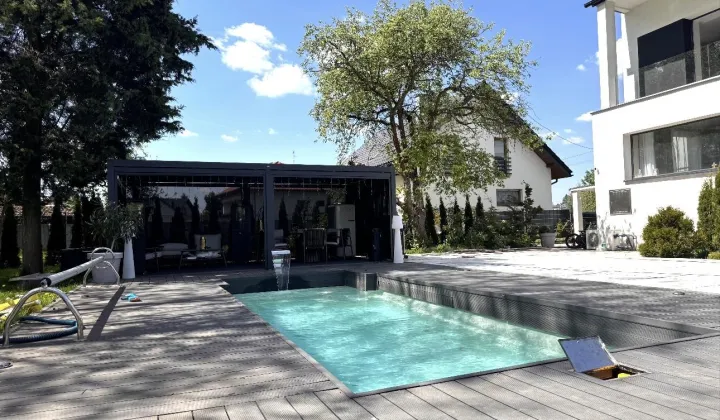 dom wolnostojący, 7 pokoi Krzeszowice, ul. Krzeszowice