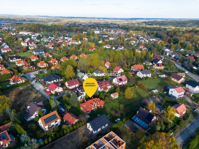 dom wolnostojący, 7 pokoi Śledziejowice. Zdjęcie 35