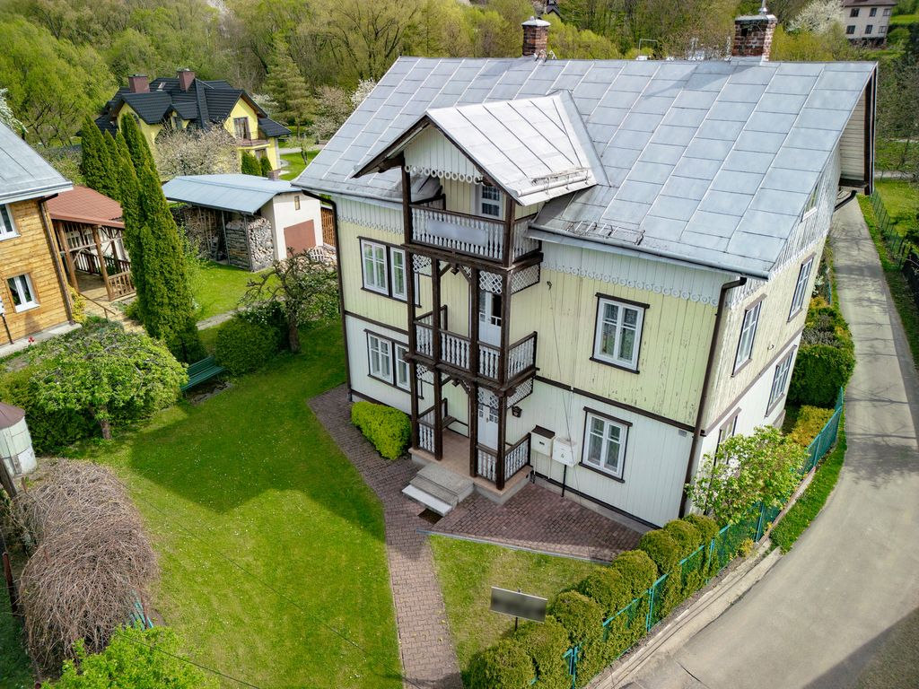 dom, 13 pokoi Rymanów-Zdrój. Zdjęcie 3