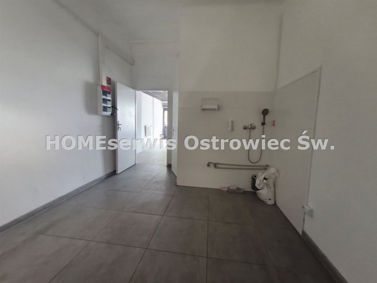 Lokal Ostrowiec Świętokrzyski Centrum, al. Jana Pawła II. Zdjęcie 6