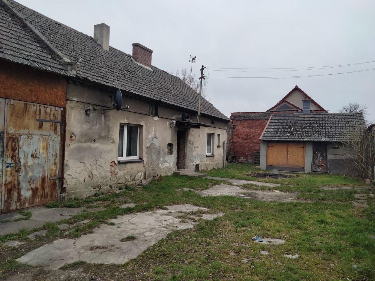 dom wolnostojący, 3 pokoje Opole Groszowice, ul. Piastów. Zdjęcie 1
