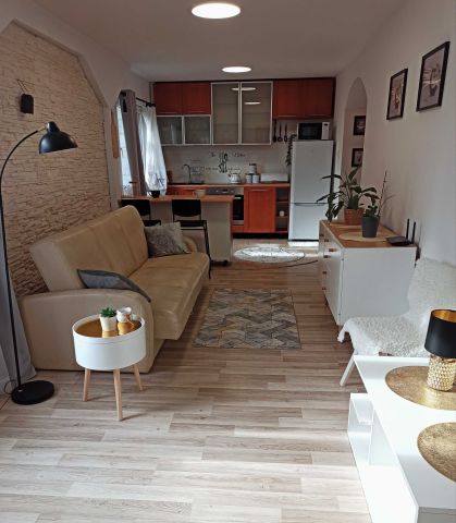 Mieszkanie 2-pokojowe Rumia, ul. Jaworowa. Zdjęcie 1