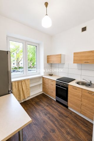 Mieszkanie 2-pokojowe Kraków Nowa Huta, os. Centrum C. Zdjęcie 3